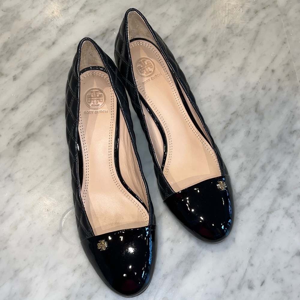 Tory Burch black wedges. Size 10. EUC.